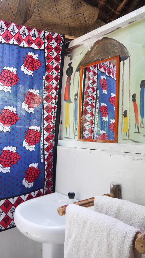 Hostel Soul Breeze Backpackers Diani Diani Beach Exteriér fotografie