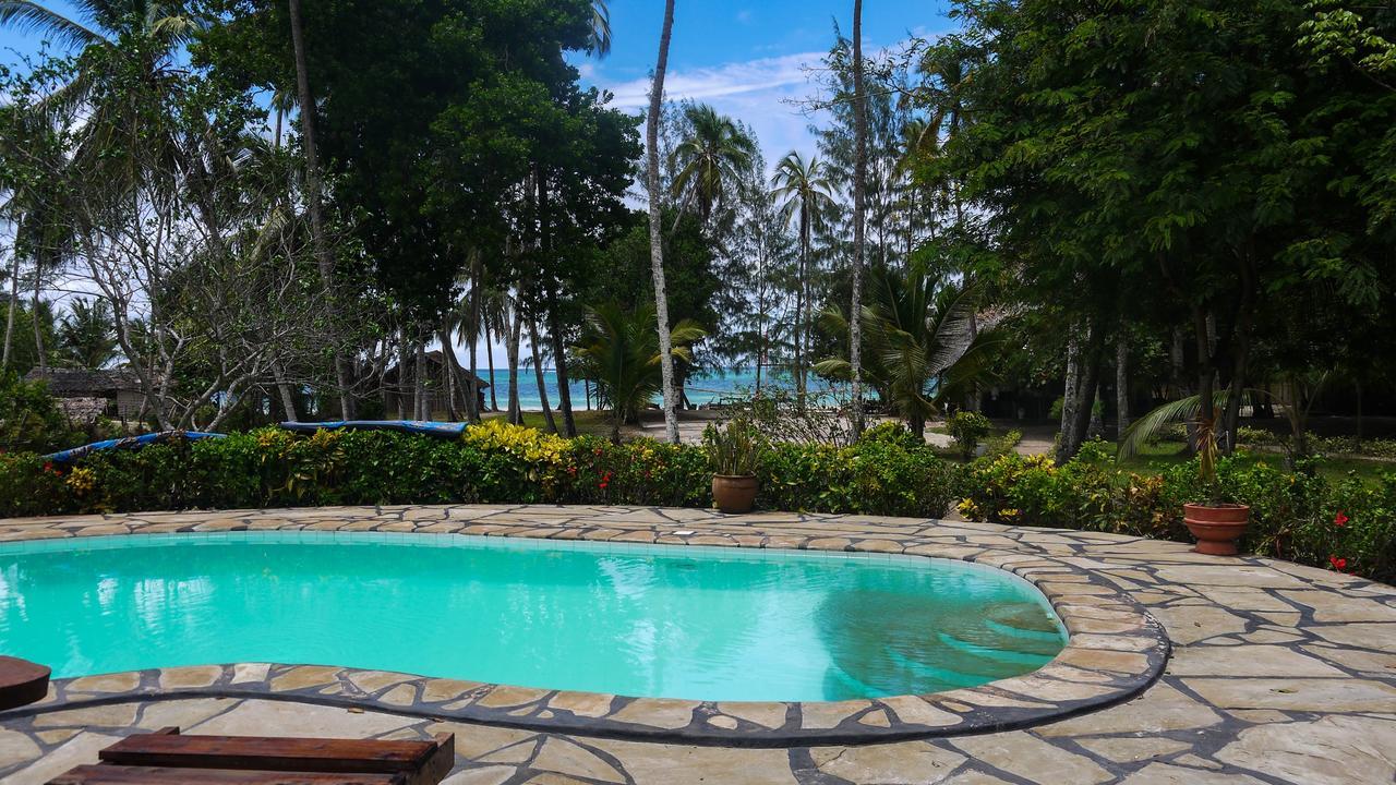 Hostel Soul Breeze Backpackers Diani Diani Beach Exteriér fotografie