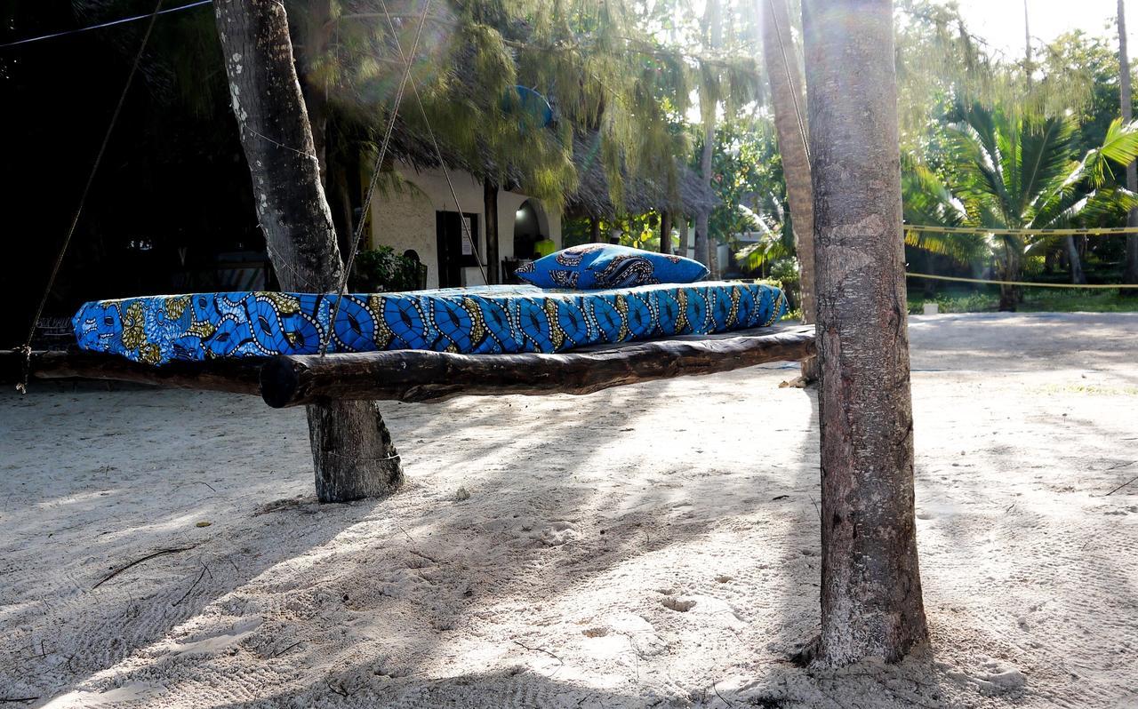 Hostel Soul Breeze Backpackers Diani Diani Beach Exteriér fotografie