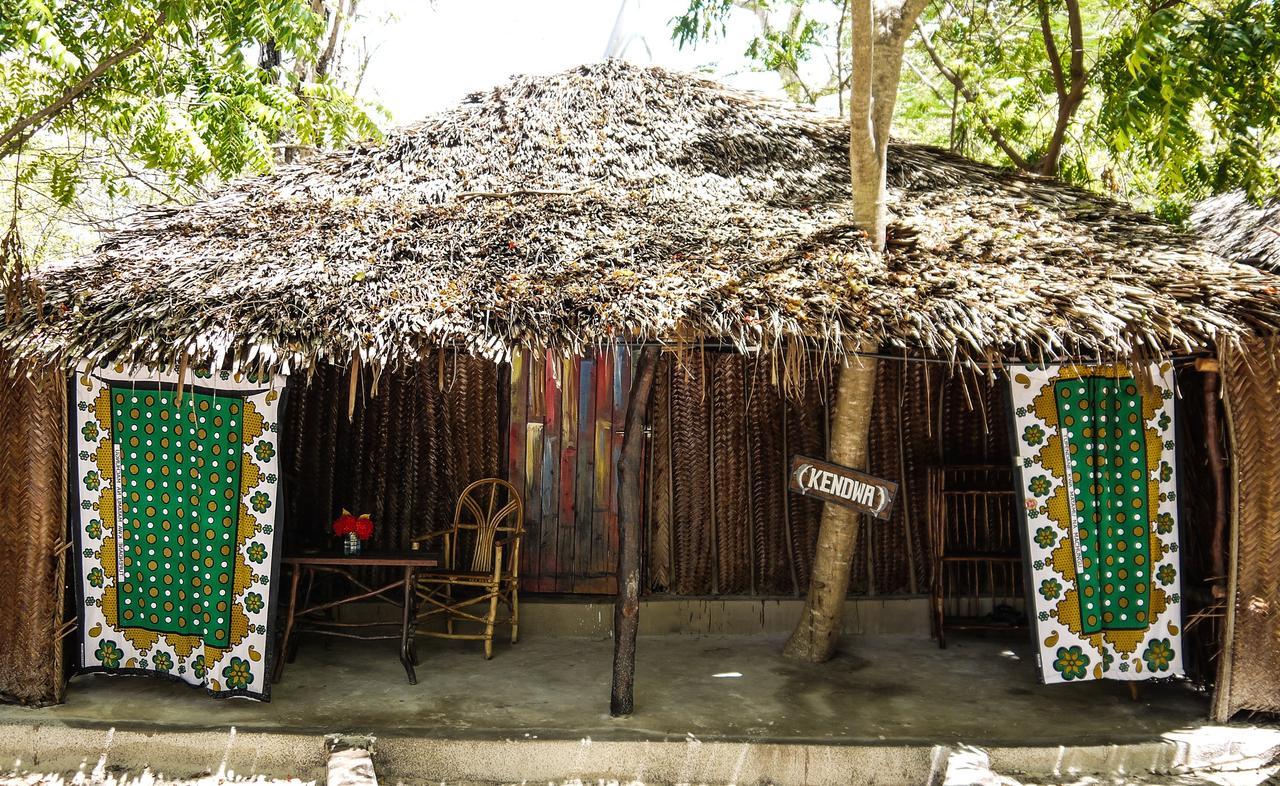 Hostel Soul Breeze Backpackers Diani Diani Beach Exteriér fotografie