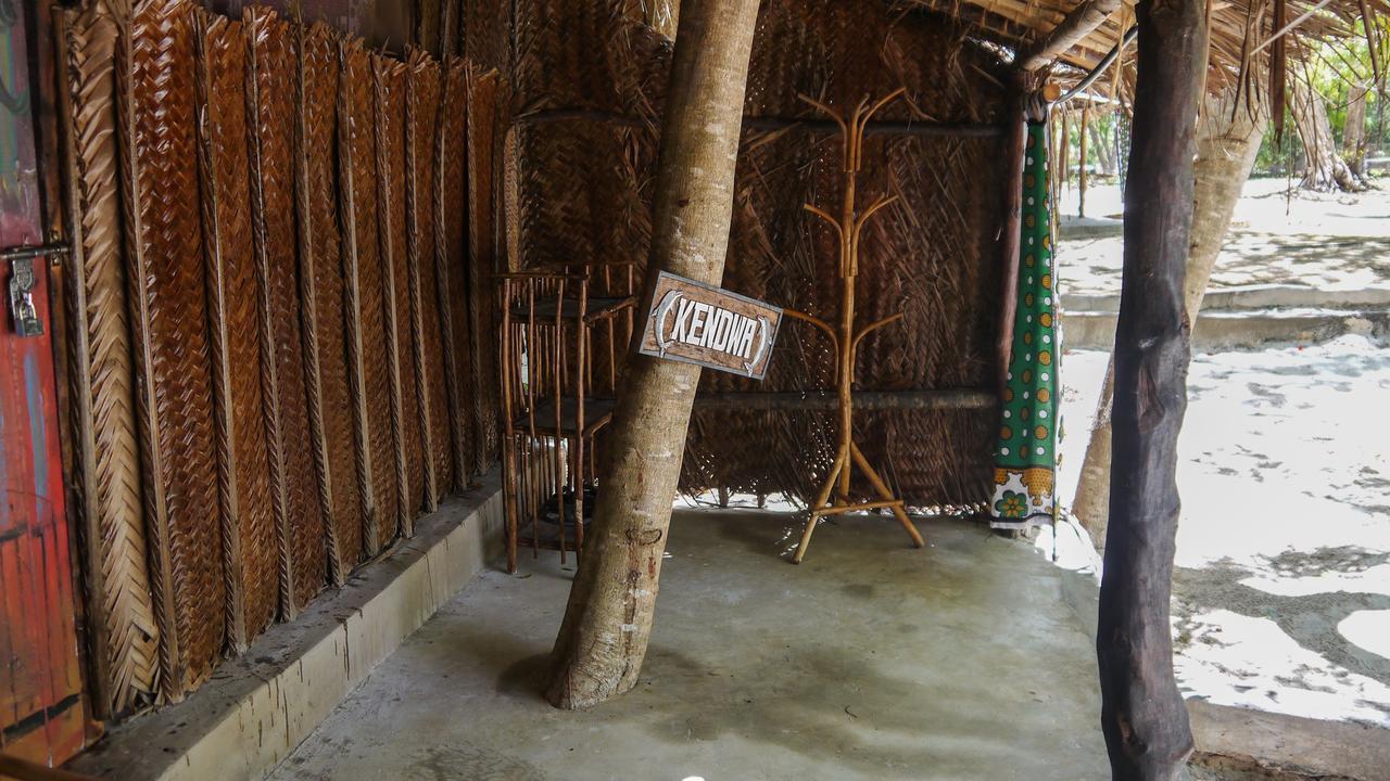 Hostel Soul Breeze Backpackers Diani Diani Beach Exteriér fotografie