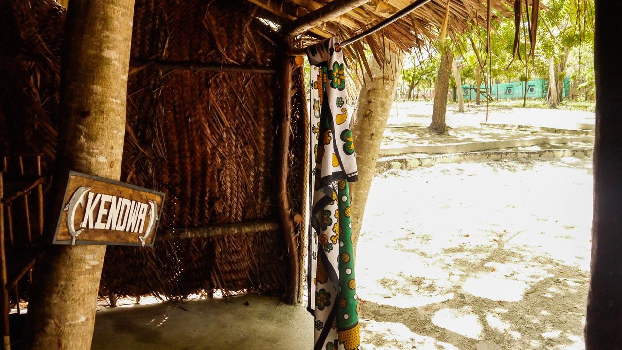Hostel Soul Breeze Backpackers Diani Diani Beach Exteriér fotografie