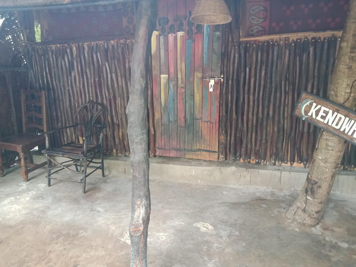 Hostel Soul Breeze Backpackers Diani Diani Beach Exteriér fotografie
