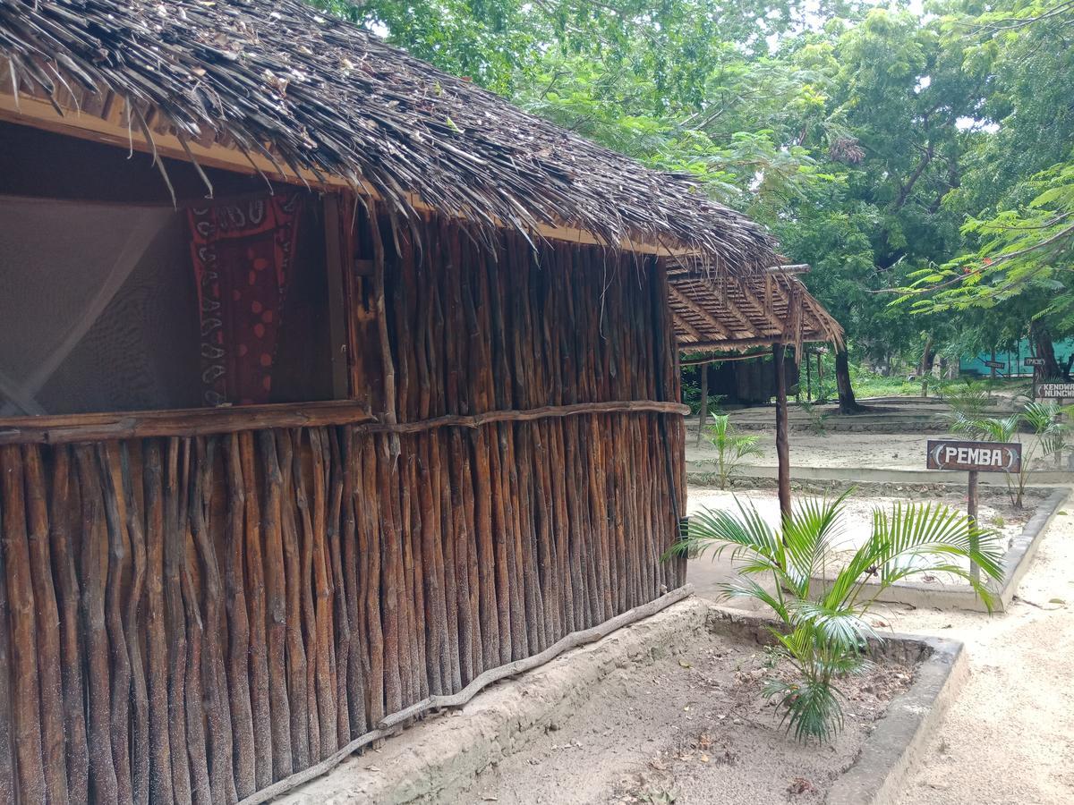 Hostel Soul Breeze Backpackers Diani Diani Beach Exteriér fotografie