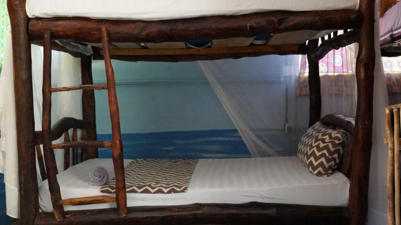 Hostel Soul Breeze Backpackers Diani Diani Beach Exteriér fotografie